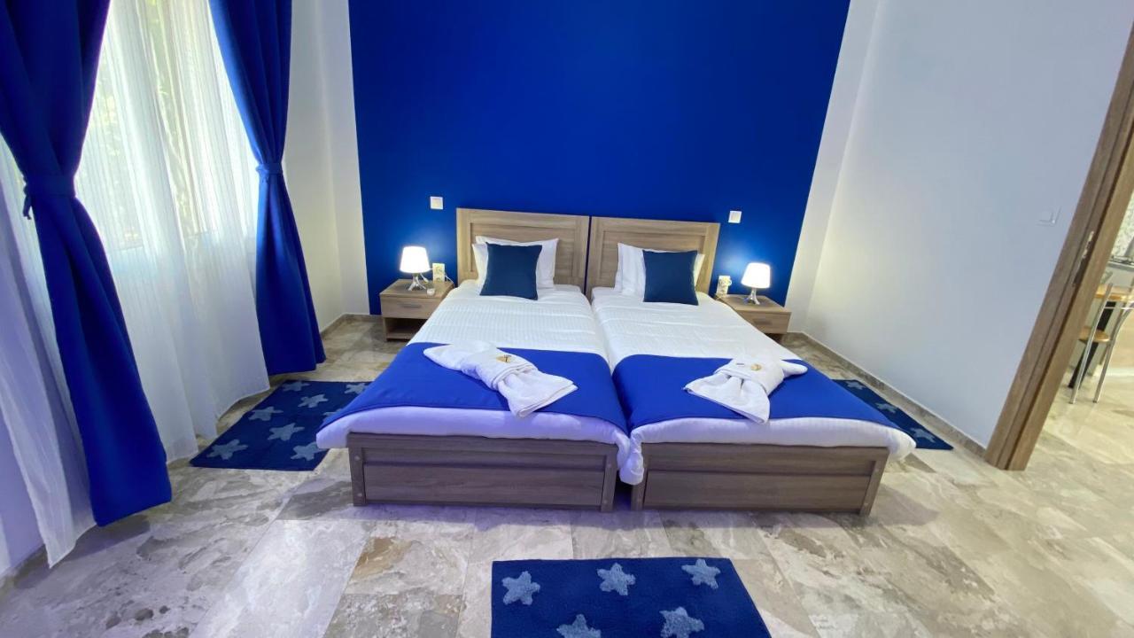 Patras Blue Suite Eksteriør billede